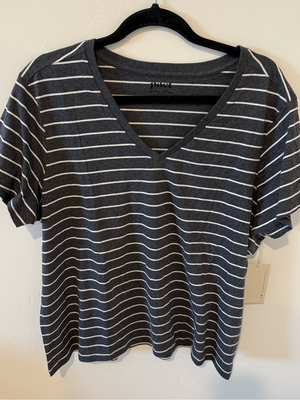 Pact Gray and White Striped V-Neck Tee Womens Plus Size XXL Organic Cotton NEW